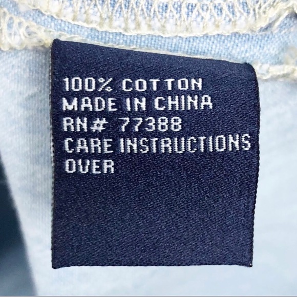 Madewell Lightweight Chambray Button-down Shirt - Picture 7 of 8